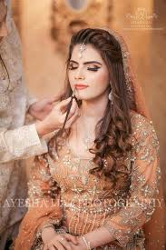 Walima Bridal Makeup In 2020 Hairstyles For Gowns Front Hair Styles Stylish Hair