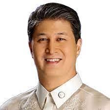 Donna Belmonte's Instagram, Twitter & Facebook