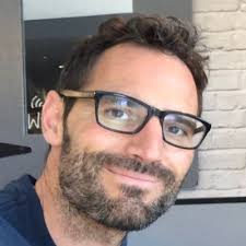 Robin Bowles (@rob1nbowles)