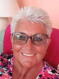 16 Stunning Angled Bob Haircuts for Women Over 40 You'll Love in The First  Comment 💬