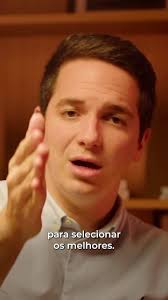 ⚠️ Depois de mais de 30 anos de dedicação, seu pai foi demitido aos 54  anos. A demissão abalou toda a família. ⚖️ No serviço público, essa  insegurança NÃO existe! Com a