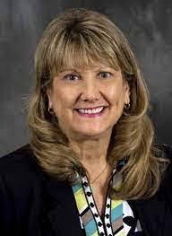 Carol Fetzer's Instagram, Twitter & Facebook