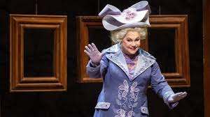 See more of la fille du train on facebook. Gp At The Met La Fille Du Regiment About The Opera Great Performances Pbs