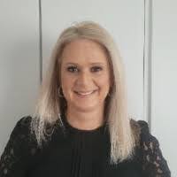 Samantha Dorn's Instagram, Twitter & Facebook