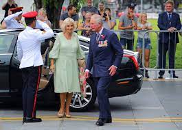 Prince charles began his first visit to malaysia on friday by touring a museum of islamic art and meeting with students from commonwealth nations. Prince Charles And Camilla To Visit Malaysia From Nov 2