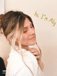 Meet Meeka Lynique: Your New Fashion & Lifestyle Guide