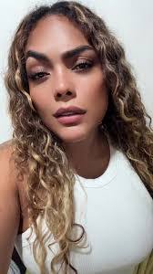 Caroline Murillo's Instagram, Twitter & Facebook