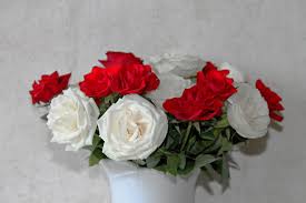 صور ورد وأزهار عيد الحب الفلانتين أجمل الصور الرومانسية روزبيديا