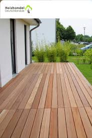 Pflegeleichte Bangkirai Terrassendielen Die Ihrer Aussengestaltung Das Gewisse Extra Verleihen Terrassendielen Bangkirai Terrassendielen Terrasse Holz