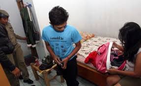 Dilengkapi dengan fasilitas yang akan menambah kenyamanan saat menginao disini. Hotel Kawasan Tajur Bogor Dipenuhi Pasangan Mesum 14 Orang Terjaring Razia Satpol Pp Nih Orangnya