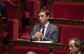 — damien rieu (@damienrieu) june 11, 2021. Aurelien Tache Porte Plainte Contre Damien Rieu Qui L Accuse D Avoir Soutenu Une Mosquee Radicale Valeurs Actuelles