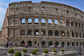 The colosseum is an oval amphitheatre in the centre of the city of rome, italy, just east of the roman forum. Colosseum Rom Foto Bild Art Street Spezial Bilder Auf Fotocommunity
