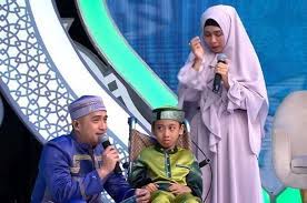 Selasa, 13 april 2021 13:51. Lumpuh Otak Sejak Lahir Dan Duduk Di Kursi Roda Bocah 9 Tahun Ini Buat Irfan Hakim Menangis Karena Hafal 30 Juz Al Quran Dalam Waktu 10 Bulan