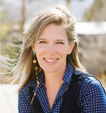 Queer Reads creates library space for LGBTQ youth — Community News Service