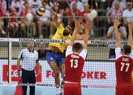 Agora, o brasil vai duelar com a polônia, neste domingo, às 10h, em busca do título em rimini, na itália. Com Duelo De Cubanos Naturalizados Brasil Bate A Polonia Em Teste Para O Pre Olimpico Volei Ge