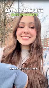 10 questions with Emma✨🪴 Get to know Emma Hendrix, our Marketing Intern!  Swipe to discover her favorite things about Green Loop and around Indy.  We're so grateful for an amazing intern💚