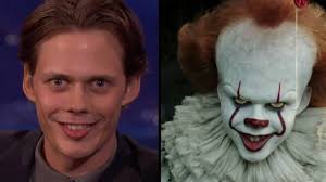 Bill skarsgård as roman godfrey in hemlock grove season 1/hemlock grove edit/hemlock grove s1/bill skarsgard gif/edit/handsome bill skarsgard/cute/hot/beautiful boy billy/netflix series/behind the scenes/bts/he's so beautifulbill skarsgard and his cute smile/bill skarsgard. Bill Skarsgard Reveals How He Developed That Creepy Smile For Pennywise Ladbible