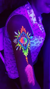 Make your world beautiful with these glowing colors. Beautiful Radiant Henna Tattoo Designs 2018 2019 Neon Face Paint Dark Tattoo Glow Paint