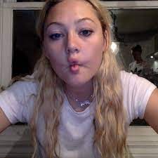  Olivia Scriven Babexlaurent Twitter