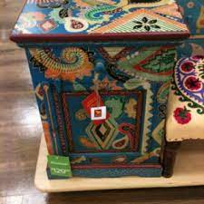 Capitale sociale euro 10.000 i.v. Painted End Table Idea Funky Painted Furniture Painted Furniture Painted End Tables