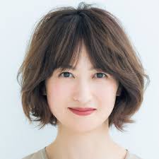 50代に似合う前髪の作り方 前髪を変えるだけで髪悩み解決 スタイリング次第で自在に印象チェンジ 似合う前髪 前髪 髪型