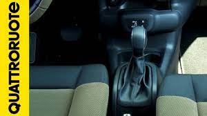Nella versione a cambio robotizzato, c'è l'ulteriore vantaggio offerto dalla dotazione di un ampio divano, ricavabile grazie al bracciolo centrale a scomparsa in mezzo ai. Citroen C4 Cactus Il Cambio Automatico Diario Di Bordo Day 4 Youtube
