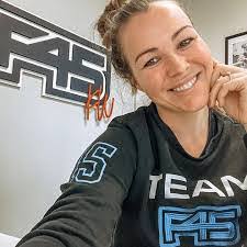 Hilda Dillard's Instagram, Twitter & Facebook