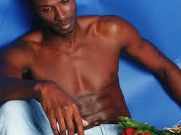 Robson caetano da silva (born september 4, 1964 in rio de janeiro) is the most successful brazilian sprinter to date. Ex Atleta Robson Caetano E Um Dos Peoes Confirmados Para A 7Âª Edicao Do Reality Veja Fotos Do Participante Fotos R7 A Fazenda 7