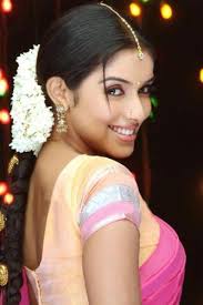 In 2004, she became the 1st indian actress to have her wax statue at london's madame tussauds museum. Who Is The Most Beautiful Indian Actress Mylot