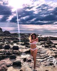 Kole tři rány nad par. 5 Krasnych Ceskych Sportovkyn Ktere Jsou Stale Volne