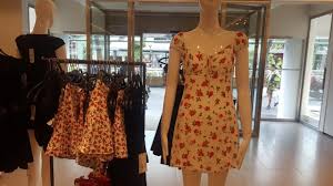 Последние твиты от zara (@zara). Ø¬ÙˆÙ„Ø© ÙÙŠ Ø²Ø§Ø±Ø§ Ø¬Ø¯ÙŠØ¯ Ù…Ù„Ø§Ø¨Ø³ Ù†Ø³Ø§Ø¦ÙŠÙ‡ Ù„Ù…ÙˆØ³Ù… Ø§Ù„ØµÙŠÙ Ù…Ø¹ Ø§Ù„Ø£ØªÙ…Ù†Ø©zara Youtube