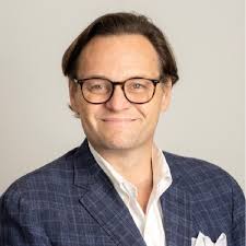 I wanted to share with you that I will be undergoing a kidney transplant at  the University of Kentucky Medical Center in Lexington later today. My  sister, Raleigh, is donating a kidney