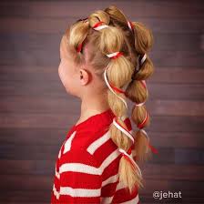 Delice Ou Delire 20 Coiffures De Noel Pour Enfant Vues Sur Pinterest Holiday Hairstyles Wacky Hair Hair Styles