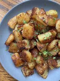 I Tried The Roasted Potato Recipe That Crashed Ina Garten S Website English Roast Potato Recipes Roasted Potato Recipes
