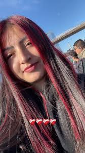 Kay Padilla's Instagram, Twitter & Facebook