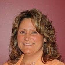 Alison Ellison's Instagram, Twitter & Facebook