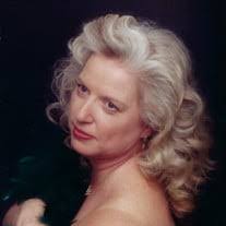 Melinda Lindsay's Instagram, Twitter & Facebook