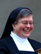 Schwester Claudia Maria Seitz. am 20.05.2010 wiederum zur Oberin gewählt hat ...