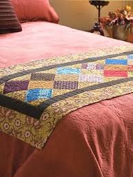 Quilted Bed Runner Quilting Bed Quilt Patterns Scrap Quilt Patterns Night Crossing Bed Runner Pattern Quilted Bed Runners P Ortu Desenleri Yatak Ortuleri Yatak