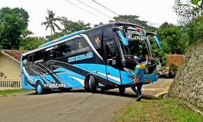 Lowongan kerja januari 2021 terbaru. Bus Pariwisata Pt Agam Tungga Jaya Dailybus