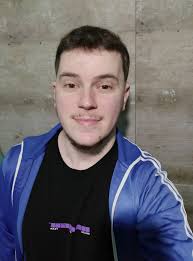 Thank you so much for adding me to this group. Could anybody tell me if  there's any bars around this hotel or would we have to get a taxi every  night into