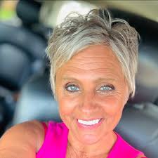 We did a fire with DaybyDay Beach Co and it was fantastic! Everyone loved  it