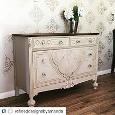 Renaissance Chalk Furniture Paint Deluxe Starter Kit 32oz Paint 8oz Clear Wax 4oz Dark Wax 2 Paint Brush 1 5 Renaissance Furniture Chalk Furniture Furniture