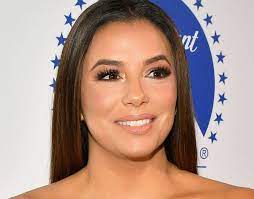Eva longoria is an entrepreneur. Eva Longoria Is Soaking Up Vacation With Son Killing It In Bikini Pics