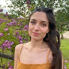 Victoria Brzezinski (@vbrzezin)