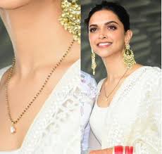 Inside Pics Deepika And Ranveer S Sangeet Mehendi And Wedding Is Pure Love And Happiness Gold Mangalsutra Designs Bridal Jewellery Indian Mangalsutra Designs