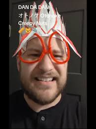 @joeluncapella i absolutly love this guy his covers are always soo nice to  hear