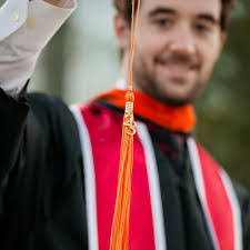 Jillian Butler's Instagram, Twitter & Facebook