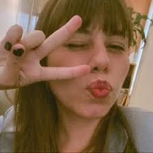 Amanda Lua's Instagram, Twitter & Facebook