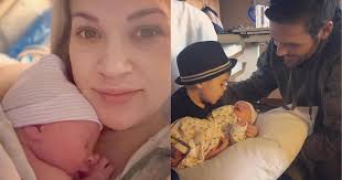 She was discovered as a contestant on season four of the hit show american idol. Carrie Underwood S Baby Is Here Singer Gives Birth To Baby Boy Jacob With Husband Mike Fisher Cbs News